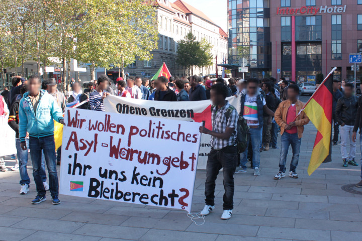 Politisches Asyl für Flüchtlinge aus Eritrea in Erfurt am 2.10.2015