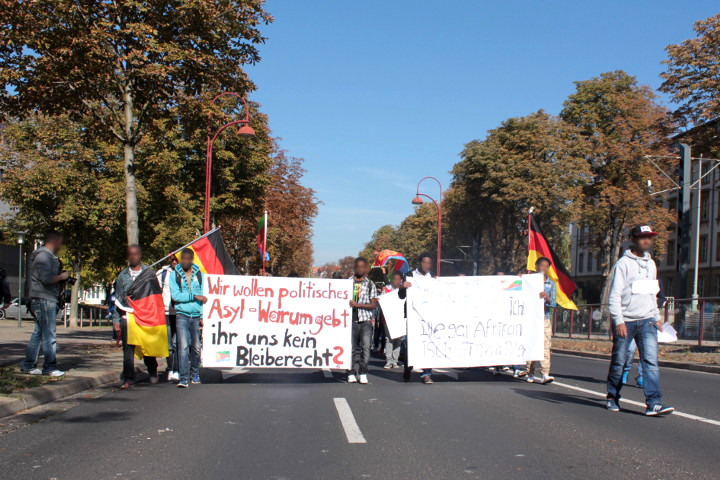 Politisches Asyl für Flüchtlinge aus Eritrea in Erfurt am 2.10.2015